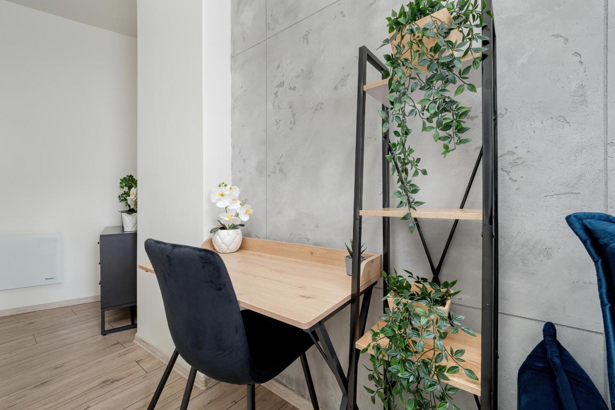 Apartment Plocka Comfortable & Modern By Renters Łódź