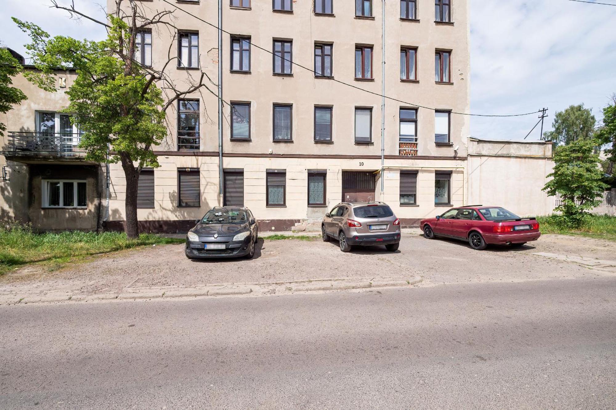 Plocka Comfortable & Modern By Renters
